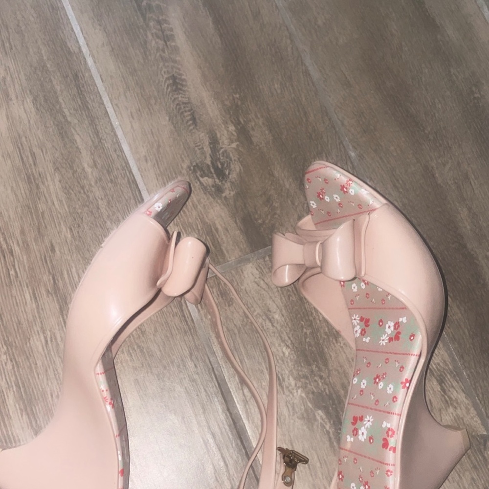 Melissa Wedges - Picture 4 of 6